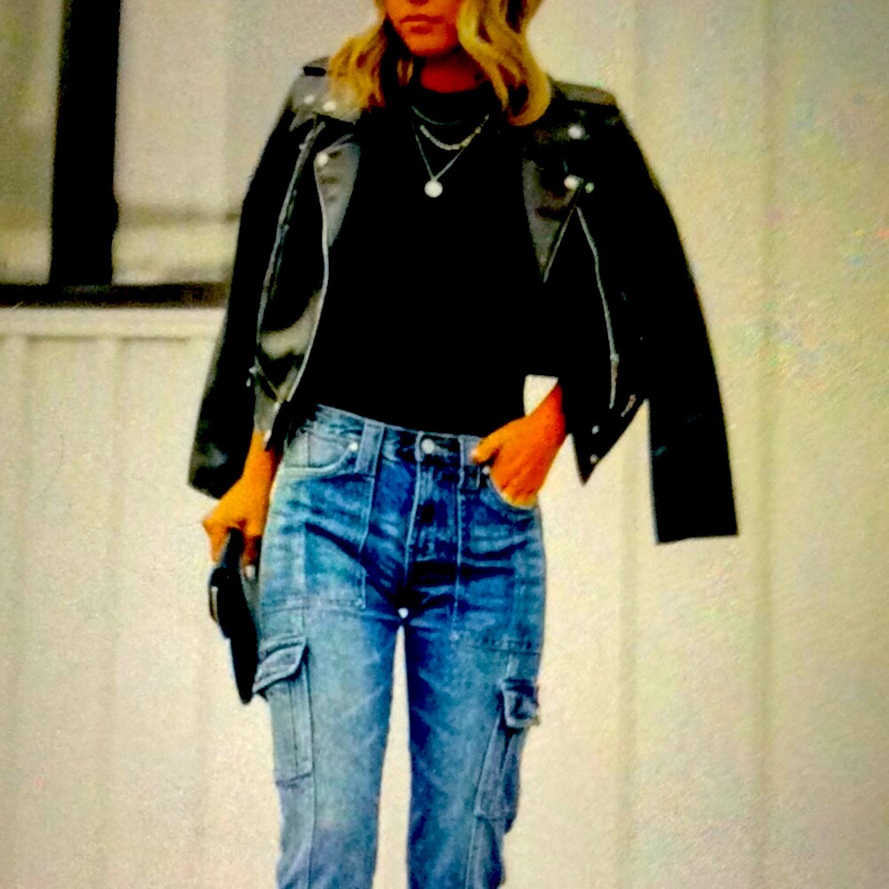 PIPPH HIGH RISE SLIM STRAIGHT CARGO DENIM!❤️👍👖